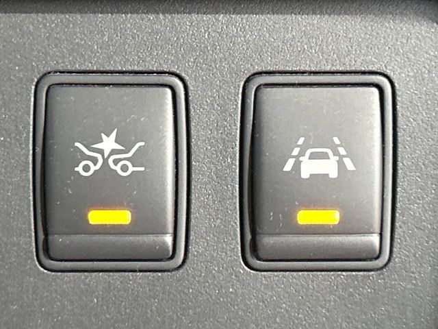 NISSAN SERENA  S-HYBRID 2016