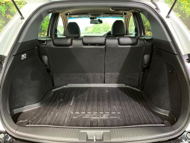 HONDA VEZEL HYBRID 2016