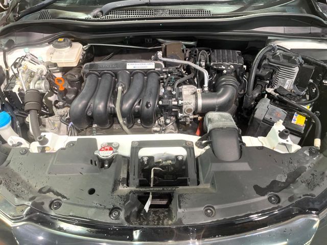 HONDA VEZEL HYBRID 2016