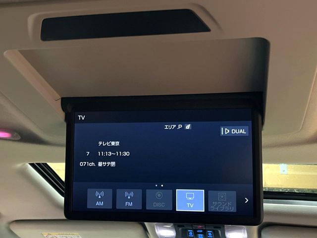 TOYOTA VELLFIRE 2020