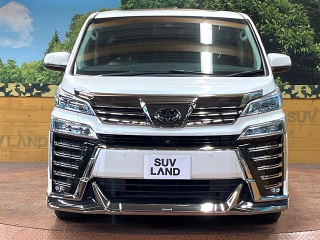 TOYOTA VELLFIRE 2020