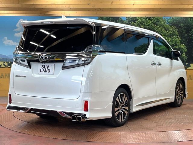 TOYOTA VELLFIRE 2020