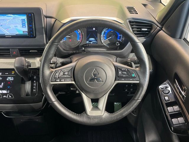 MITSUBISHI DELICA MINI 2024