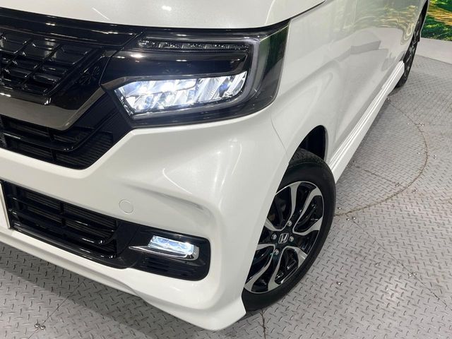 HONDA N BOX CUSTOM 2018