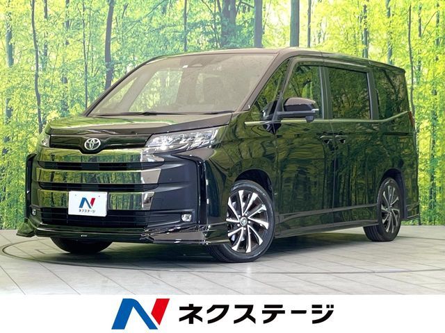 TOYOTA NOAH 2022