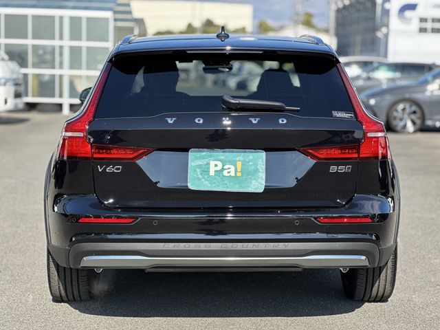 VOLVO VOLVO V60 CROSS COUNTRY 2025