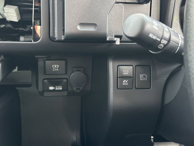 TOYOTA PROBOX van HYBRID 2025