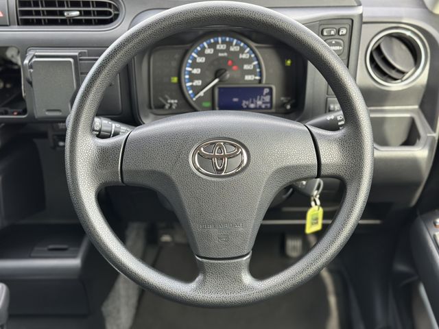 TOYOTA PROBOX van HYBRID 2025