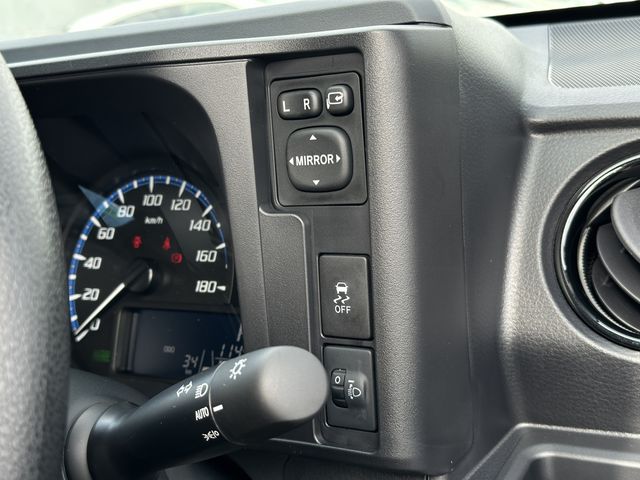 TOYOTA PROBOX van HYBRID 2025