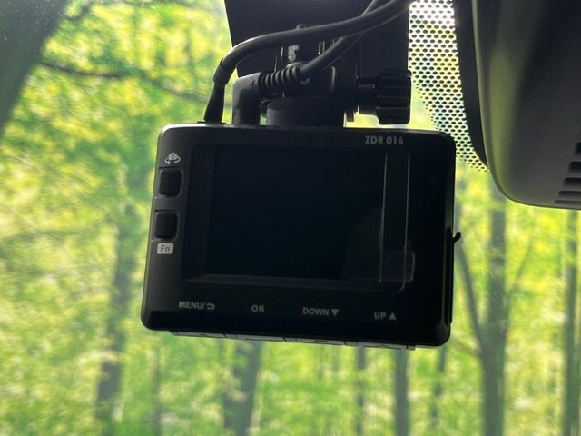 NISSAN NOTE 4WD 2018