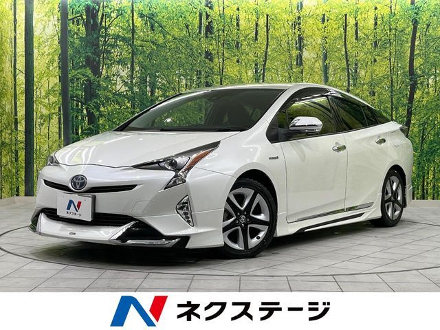 TOYOTA PRIUS 2016