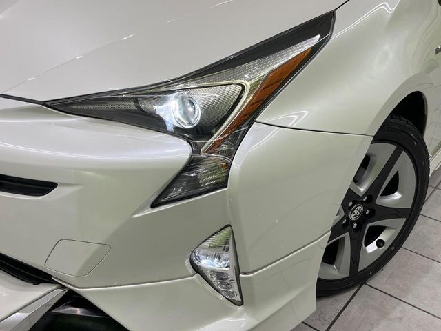TOYOTA PRIUS 2016