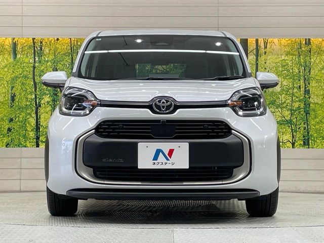 TOYOTA SIENTA 2025