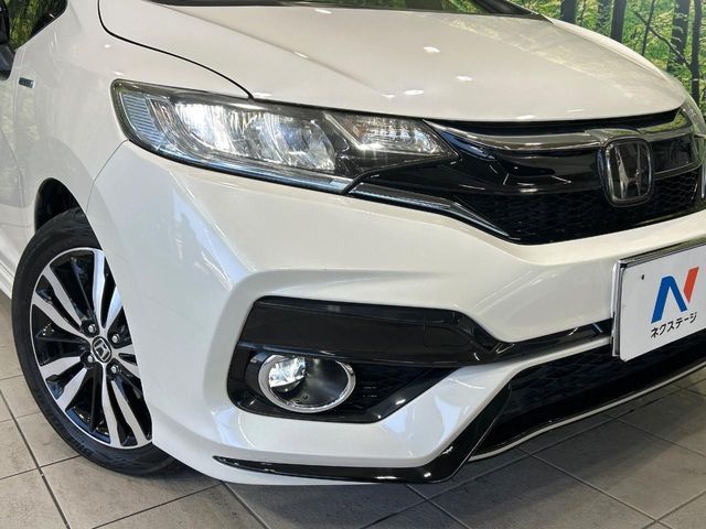 HONDA FIT HYBRID 2018