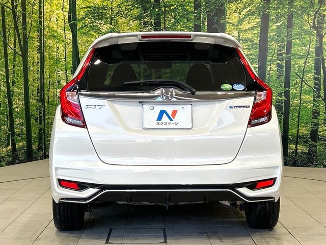 HONDA FIT HYBRID 2018