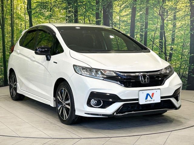 HONDA FIT HYBRID 2018
