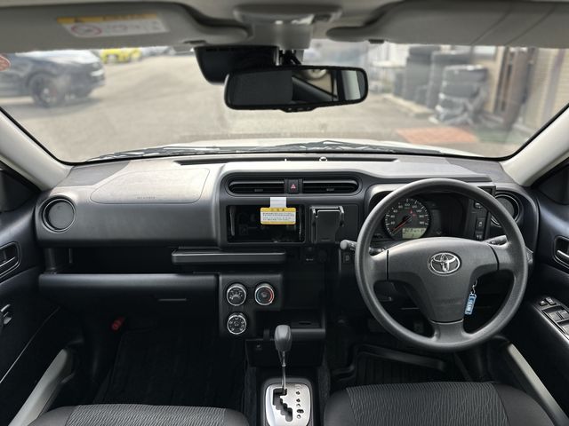 TOYOTA PROBOX van 2WD 2025