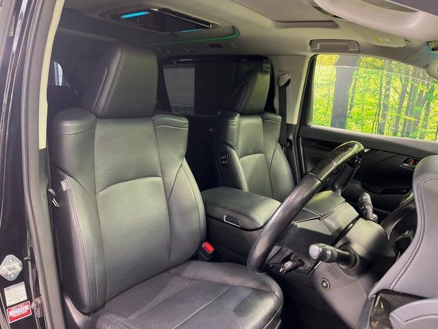 TOYOTA ALPHARD 2016