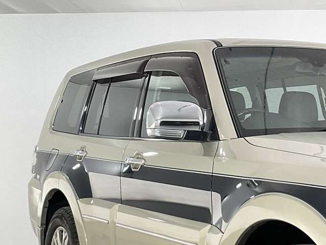 MITSUBISHI PAJERO wagon 2014