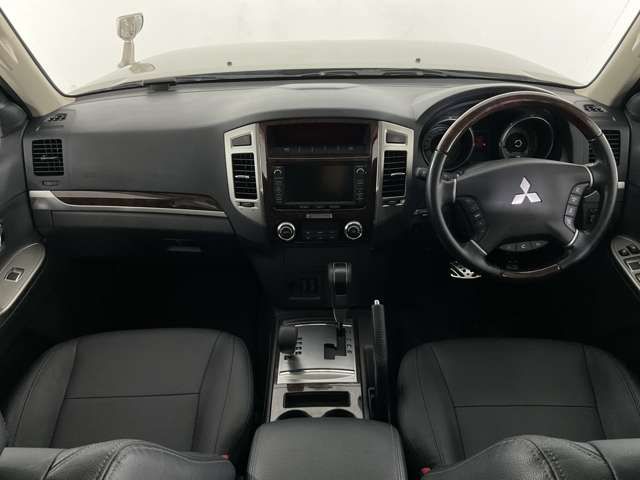 MITSUBISHI PAJERO wagon 2014