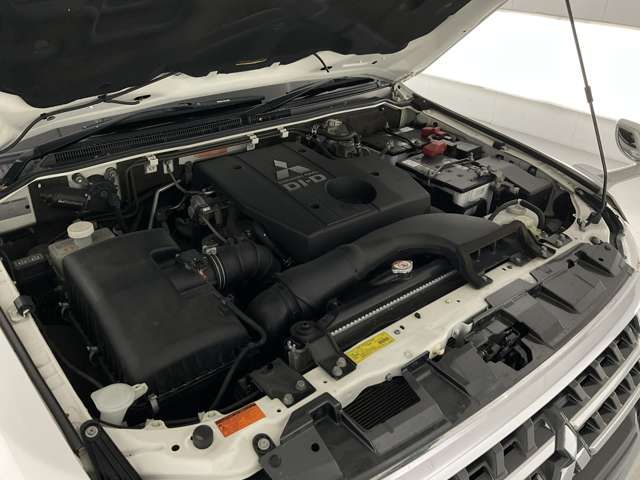 MITSUBISHI PAJERO wagon 2014