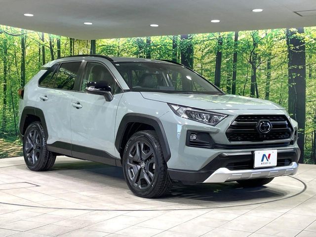 TOYOTA RAV4 4WD 2022