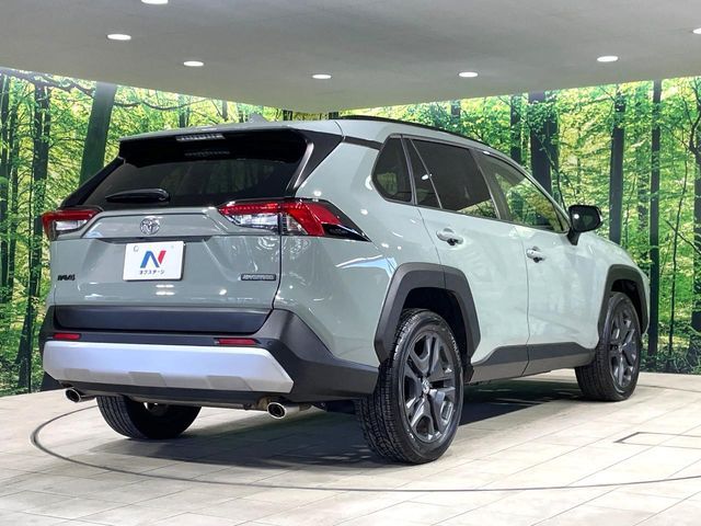 TOYOTA RAV4 4WD 2022