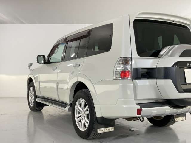 MITSUBISHI PAJERO wagon 2015