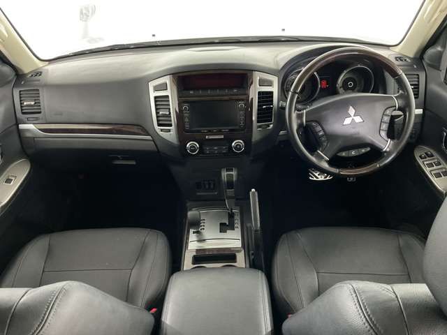 MITSUBISHI PAJERO wagon 2015