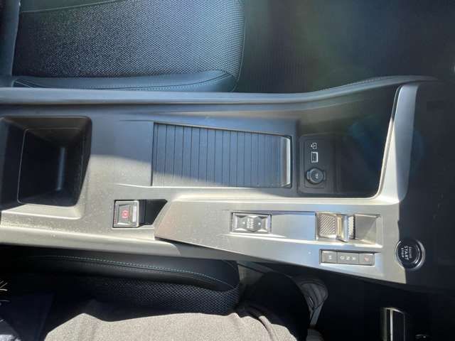 PEUGEOT PEUGEOT 308 2023