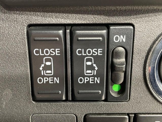 TOYOTA PIXIS MEGA 2020