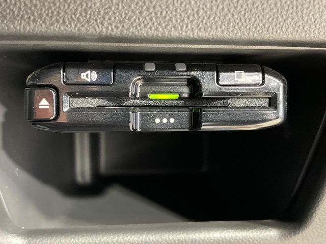 TOYOTA PIXIS MEGA 2020