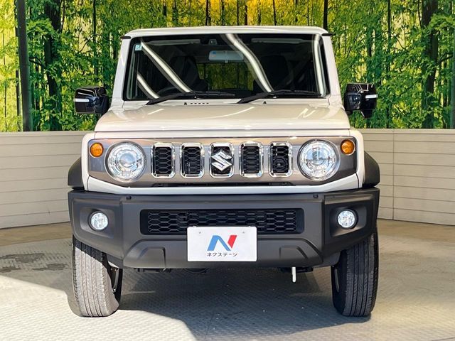 SUZUKI JIMNY NOMADE 2025