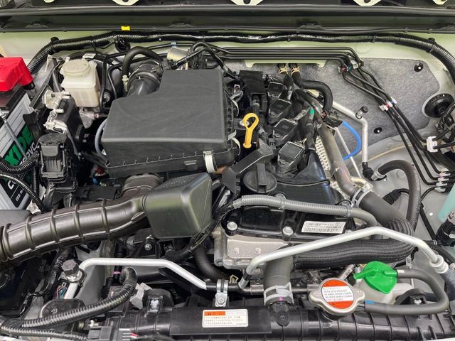 SUZUKI JIMNY NOMADE 2025