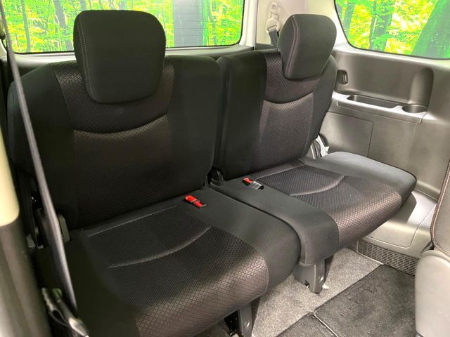 NISSAN SERENA  WG 2012