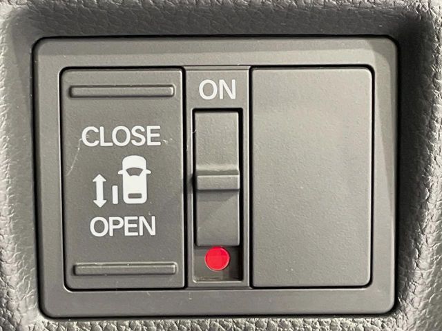 HONDA N BOX CUSTOM 2023