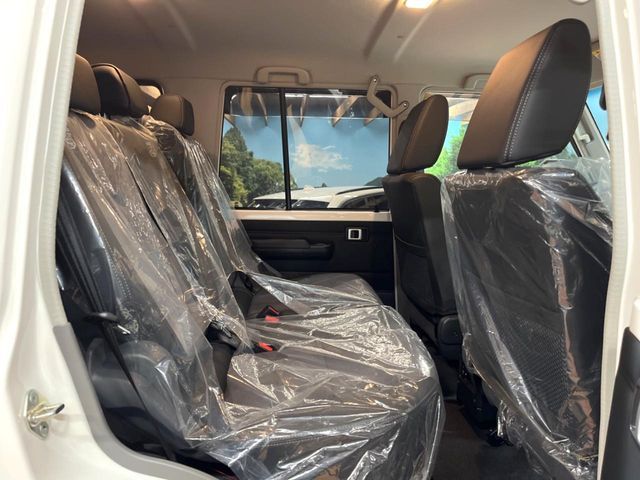 TOYOTA LANDCRUISER 70 2025