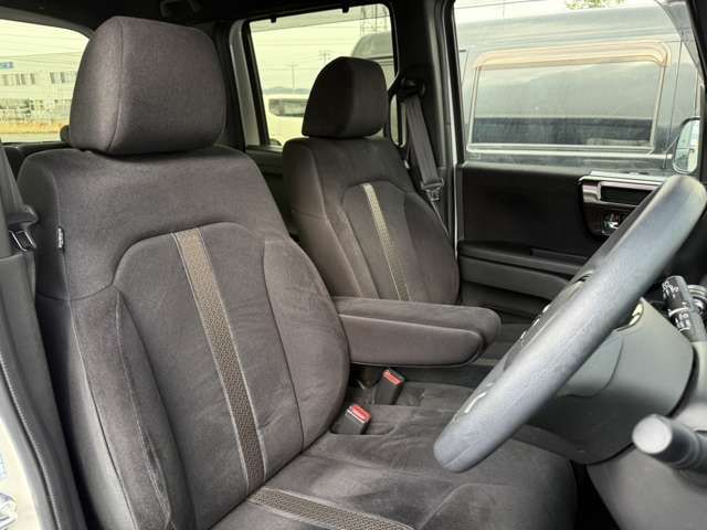 HONDA N BOX CUSTOM 4WD 2019