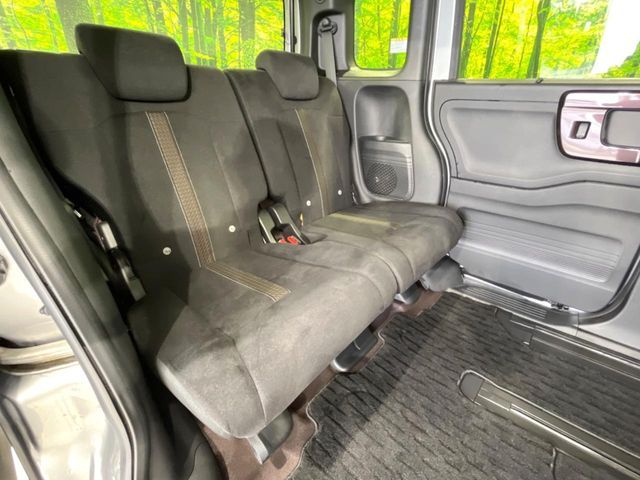 HONDA N BOX CUSTOM 4WD 2019