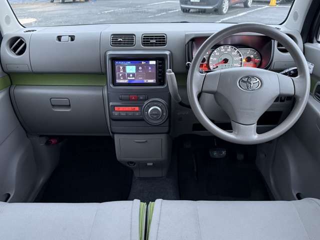 TOYOTA PIXIS SPACE 4WD 2015