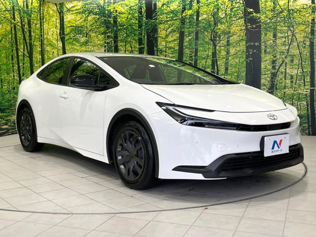 TOYOTA PRIUS 2025