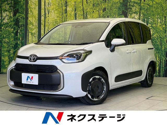 TOYOTA SIENTA HYBRID 2025