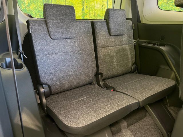 TOYOTA SIENTA HYBRID 2025