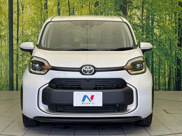 TOYOTA SIENTA HYBRID 2025