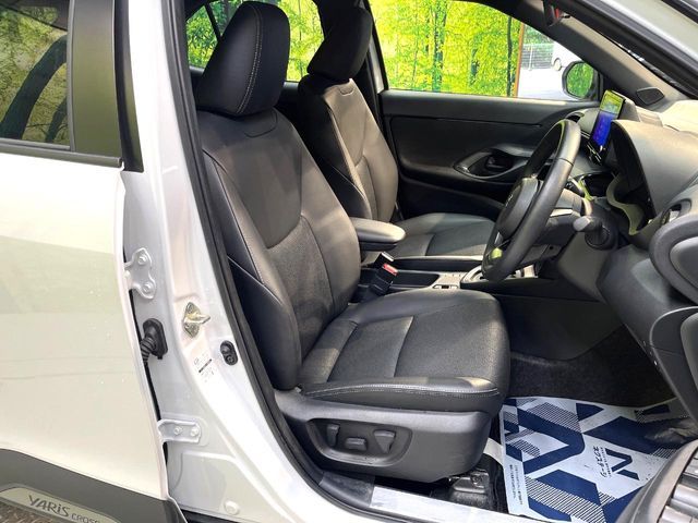 TOYOTA YARIS CROSS 2025