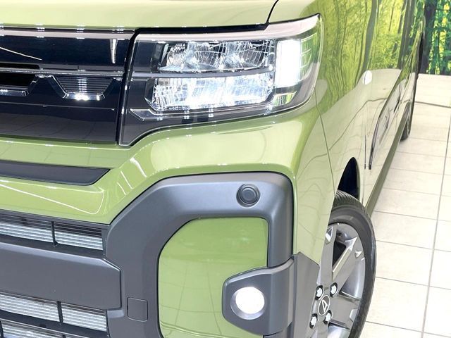 DAIHATSU TANTO FAN CROSS 2025