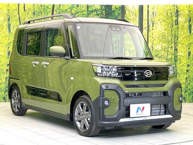 DAIHATSU TANTO FAN CROSS 2025
