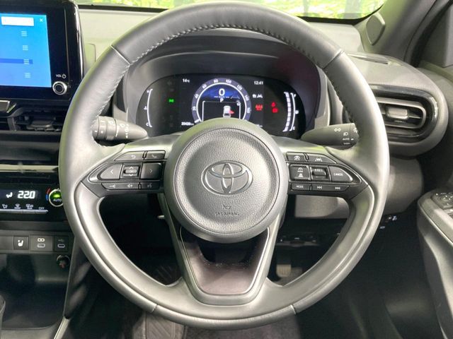 TOYOTA YARIS CROSS 2025
