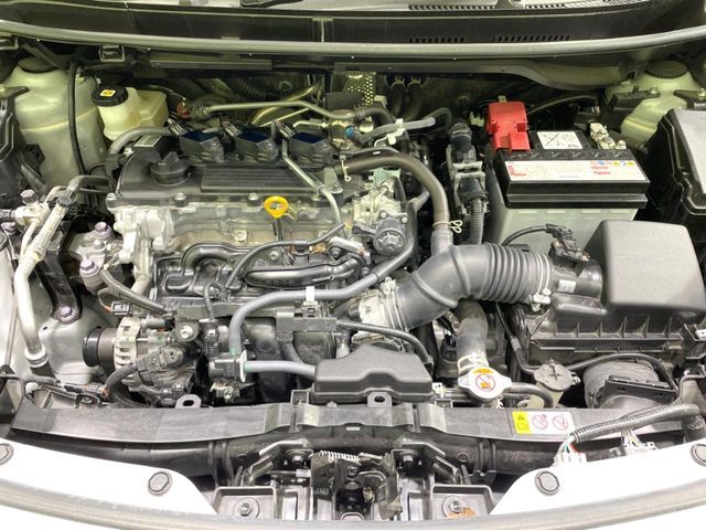 TOYOTA YARIS CROSS 2025