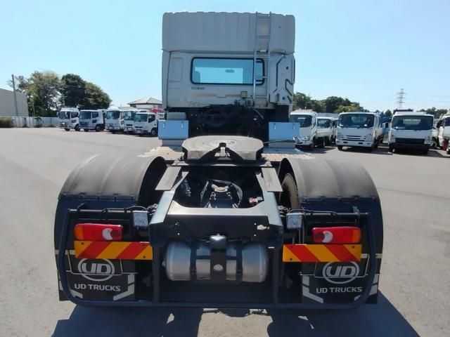 NISSAN DIESEL Quon 2019